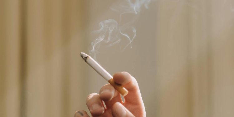 Sigaraya 2 TL indirim bekleniyor