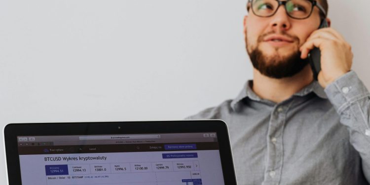 12 göstergesi “al” veren hisseler (26.09.2024)