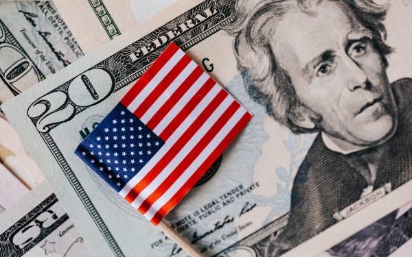 ABD PMI verileri açıklandı, piyasalar çalkalandı