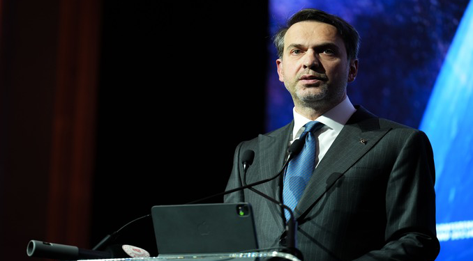 Bakan Bayraktar: Yunanistan ve Bulgaristan ile gaz kapasitesi artırılmalı