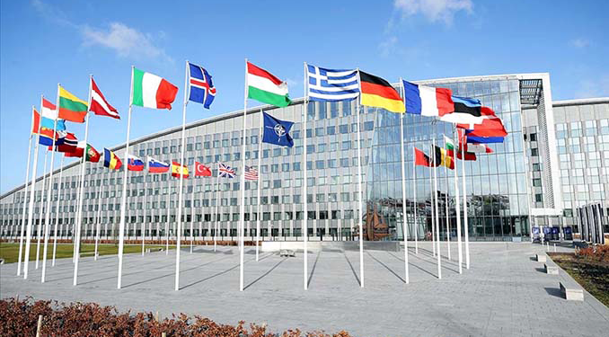 Brüksel’de NATO zirvesi: Savunma bakanları bir araya geldi