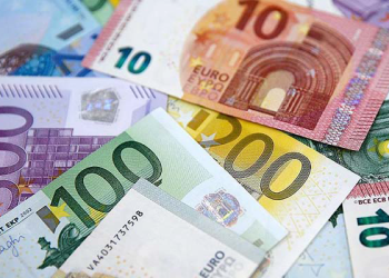 Dev bankadan euro öngörüsü