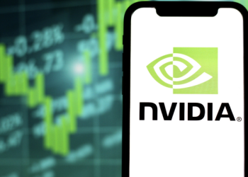 Fon yöneticileri Nvidia’ya yenildi