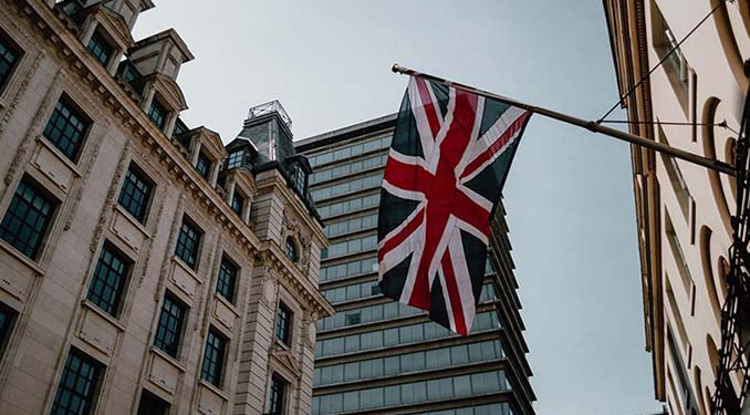 İngiltere’de hisse ve varlık sahiplerinden vergi alımına yeşil ışık