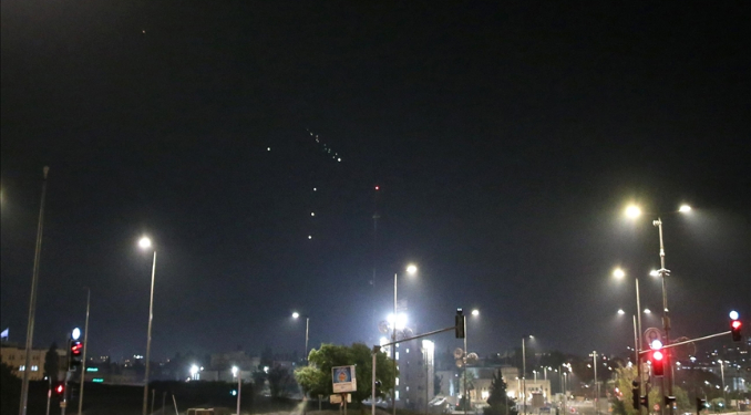 İsrail’den İran itirafı: Hava üslerimiz vuruldu