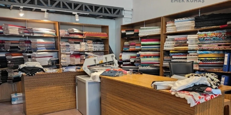 65 yıllık tekstil firması Emek Kumaş iflas etti