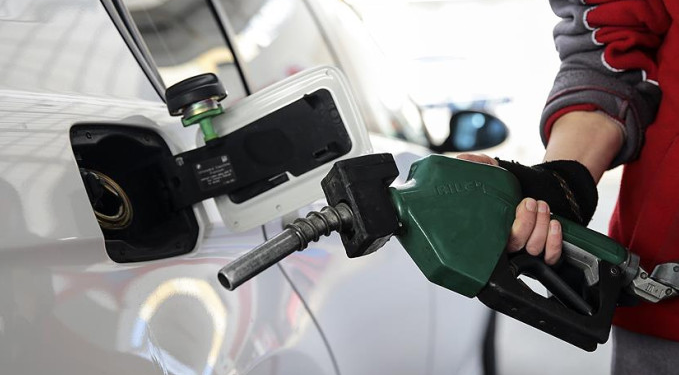 Önce indirim şimdi zam! Akaryakıtta tabelalar değişiyor