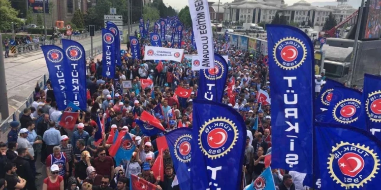 Türk-İş’ten vergi yüküne dikkat çeken yeni rapor