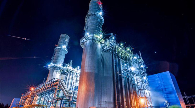 Aksa Enerji üst yönetiminde istifa