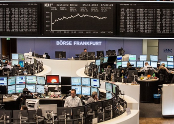 Avrupa borsaları haftanın ilk gününde yükseldi