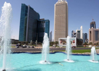 BAE borsasının piyasa değeri 1 trilyon dolara ulaştı