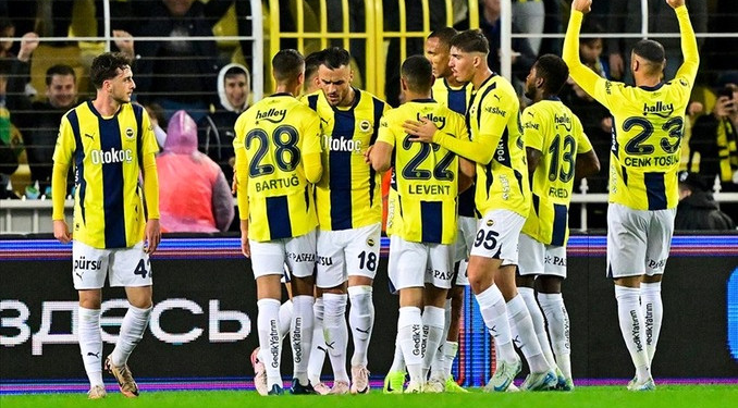 Fenerbahçe Zenit’i hazırlık maçında 2 golle yendi