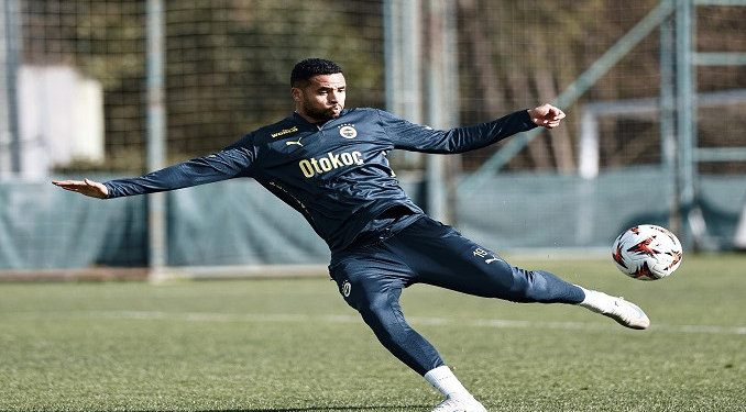 Fenerbahçeli yıldıza rekor teklif