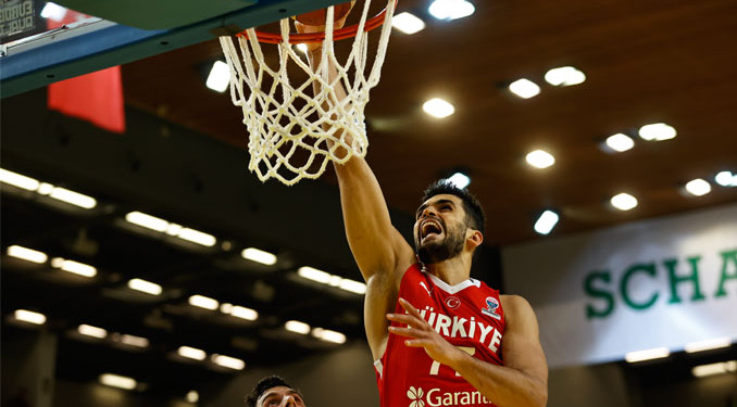 Macaristan’ı devirdik, EuroBasket’i garantiledik