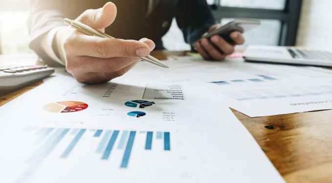 O hisse altın ve doların toplam getirisinin 3 katı kazandırdı