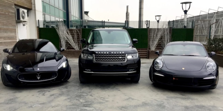 Hazine ve Maliye Bakanı Mehmet Şimşek, lüks araç kiralamada kayıt dışına el attı