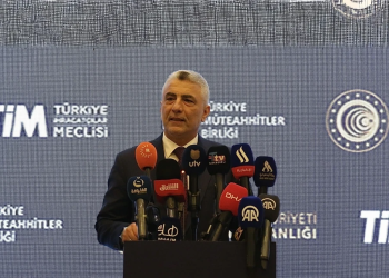 Bakan Bolat ve Türk iş insanlarından Irak’a ticaret çıkarması