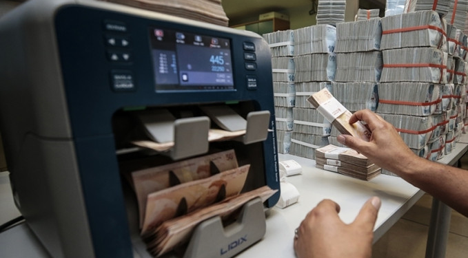 Bakan Bolat duyurdu: Döviz bazlı reeskont kredileri yeniden başlıyor