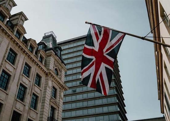 İngiltere ekonomisi ekimde daraldı