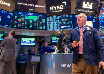 New York borsası ABD verisi sonrası karışık seyirle kapandı