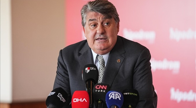 Serdal Adalı, başkan adaylığı için yeterli imzaya ulaştı