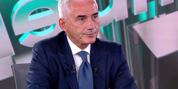 Sabancı Holding Finansal Hizmetler Grup Başkanı Haluk Dinçer: 2025 özel sektör için zor bir yıl olacak