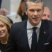 Trump’ın tartışılan adayı Hegseth yeni Savunma Bakanı oldu
