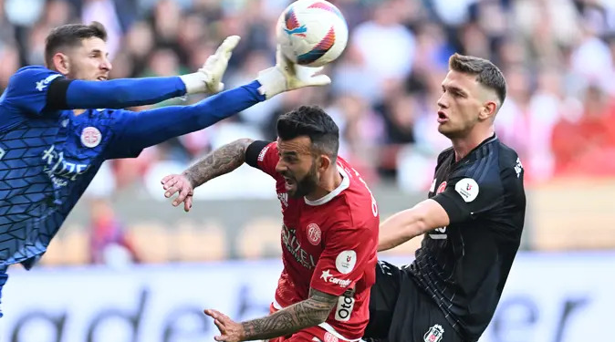 Beşiktaş, Antalyaspor ile 1-1 berabere kaldı