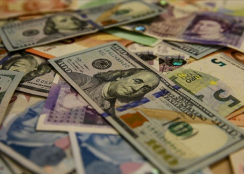 Döviz mevduatına talep arttı