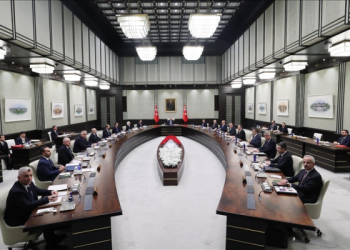 Kabine toplantısı bugün! Memur ve emekli maaşları masada