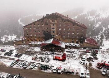 Şok rapor! Yanan otelin restoranına 19 gün önce onay verilmiş