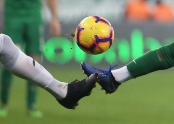 Türk futbolu uluslararası transferlere ne kadar harcadı?