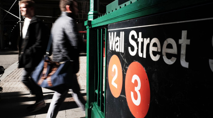 Wall Street Fed beklentilerini revize etti