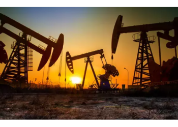 Petrol, Trump kararları sonrası geriledi