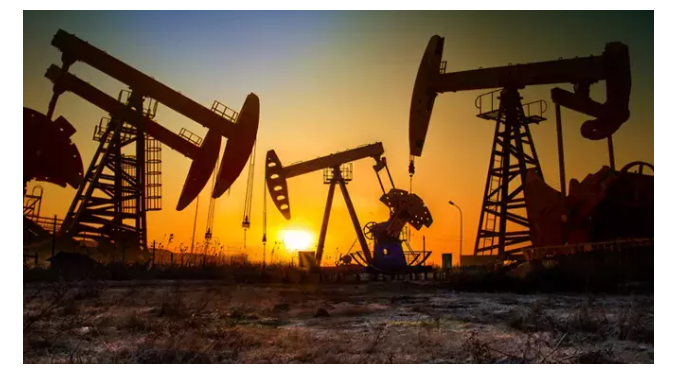 Petrol, Trump kararları sonrası geriledi