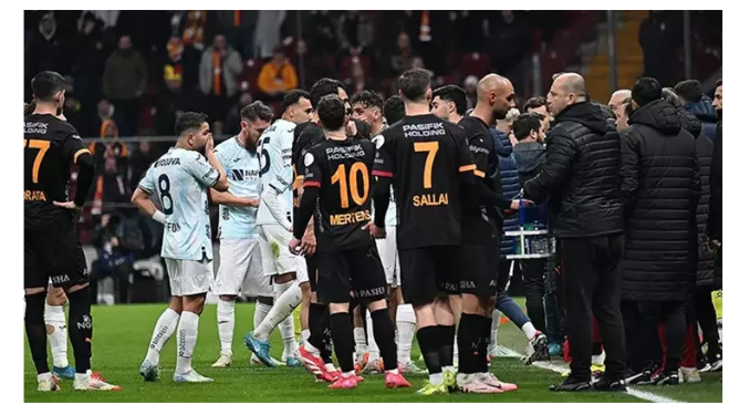 TFF, Galatasaray-Adana Demirspor maçının VAR kayıtlarını açıkladı