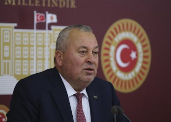 Cemal Enginyurt ve Salih Uzun CHP’ye katıldı