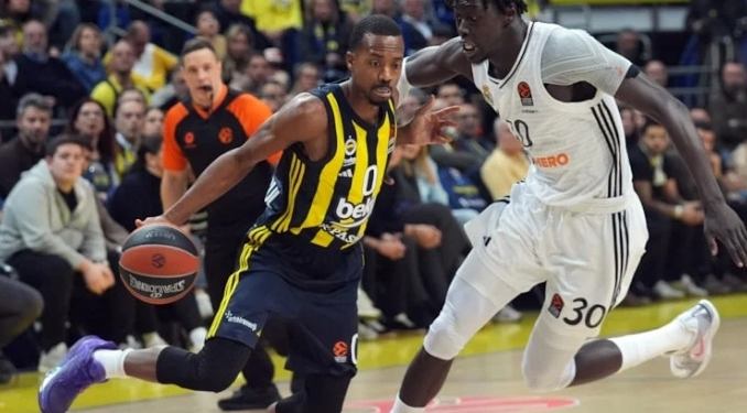 Fenerbahçe Beko evinde Real Madrid’i farklı geçti