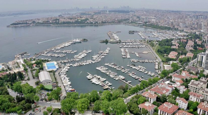 Fenerbahçe Kalamış Yat Limanı resmen Koç’un oldu