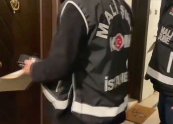 Kapalıçarşı’da ‘kara para’ aklayanlara operasyon: Başkan yardımcısı da gözaltında