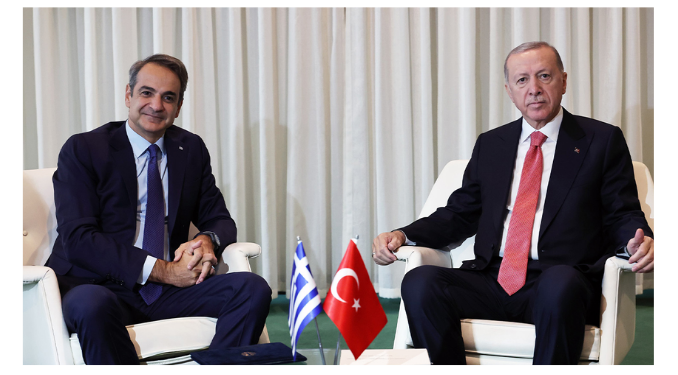 Erdoğan, Yunanistan Başbakanı Miçotakis ile görüştü