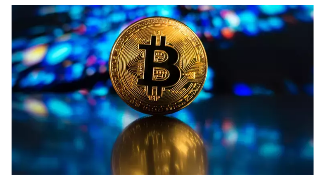 Ünlü analist Bitcoin için 100 bin dolar hedefini açıkladı