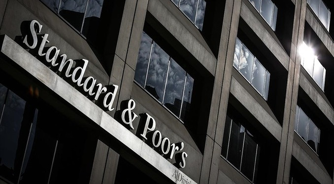 S&P’den Fransa’ya kötü haber- Kredi notu görünümünü negatife çevirdi