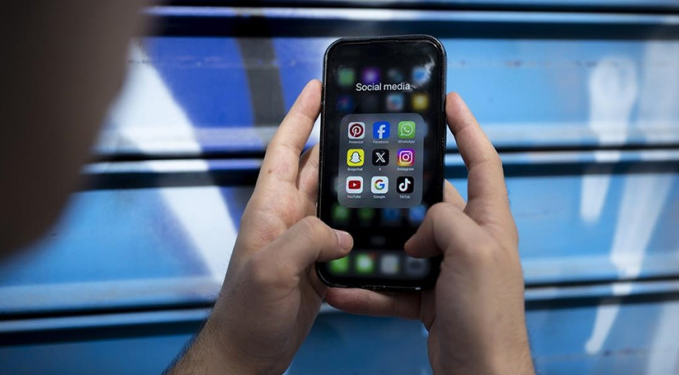 Sosyal medyada yaş sınırı ve yeni kısıtlamalar