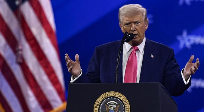 Trump, Kanada ve Meksika’nın gümrük vergilerini başlatıyor