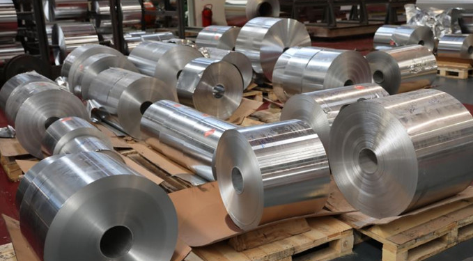 Trump’ın çelik ve alüminyum tarifeleri yürürlükte