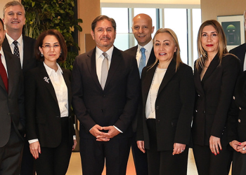 Akbank üst yönetiminde yeni dönem