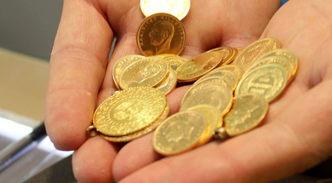 Altında yükseliş sürüyor