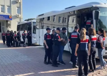 İBB’ye 3. dalga operasyonunda şüpheliler adliyeye sevk edildi