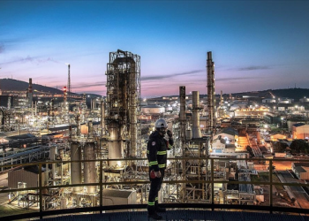 Tüpraş ve Petrol-İş el sıkıştı: Zam oranı belli oldu